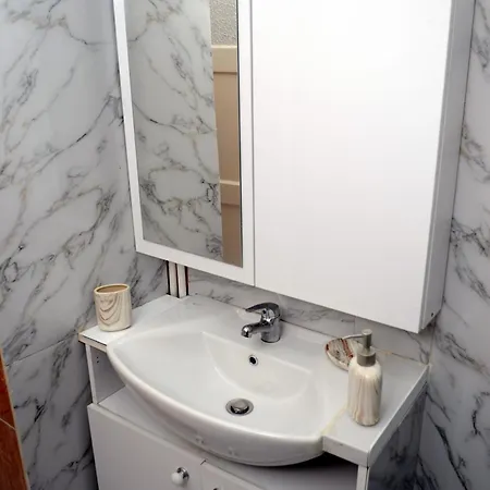 Apartment Lidija